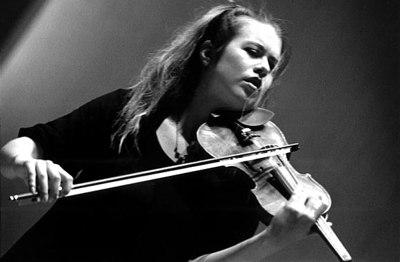 Lara in rehearsal with the Buffalo Philharmonic